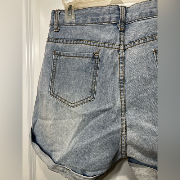 Shein High Rise Denim Shorts Size Medium - Picture 3 of 9
